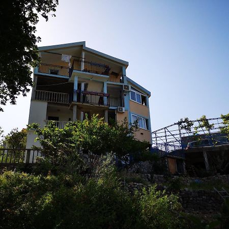 Apartments Volaric Sutomore Exterior photo