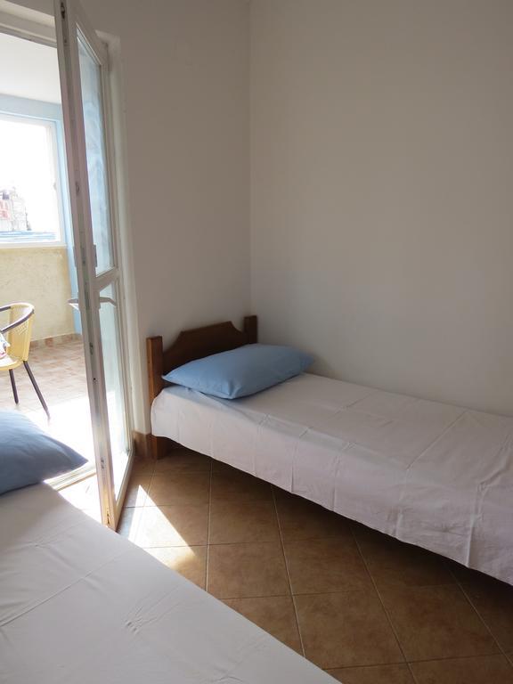 Apartments Volaric Sutomore Exterior photo