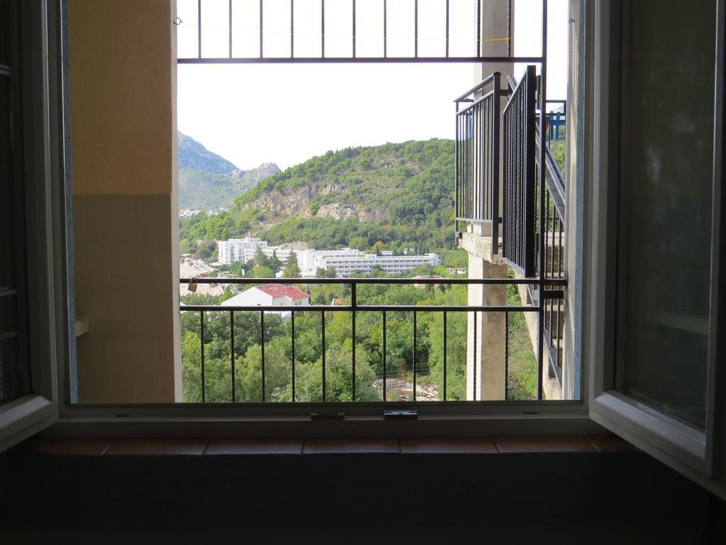 Apartments Volaric Sutomore Exterior photo